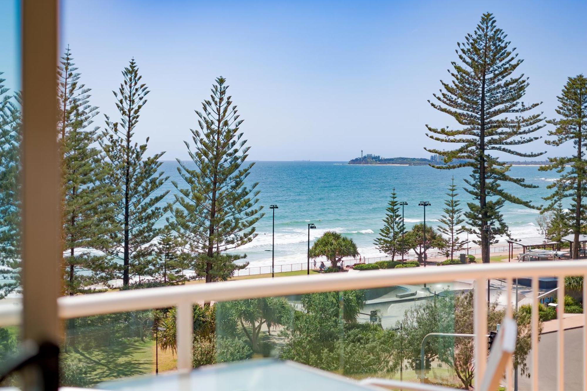Alex Seaside Resort Alexandra Headland Luaran gambar